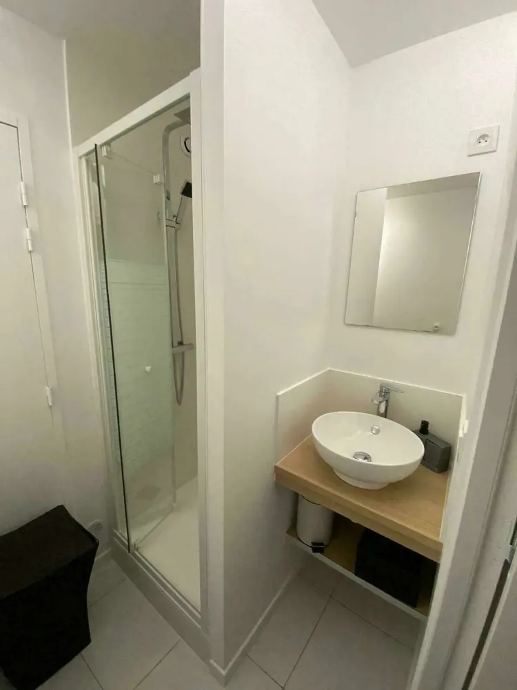 bordeaux-nord-salle-de-bain-partagee