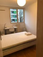 bordeaux-nord-chambre-claire-et-cosy