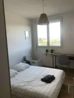 bordeaux-nord-chambre-style-urbain-et-sobre