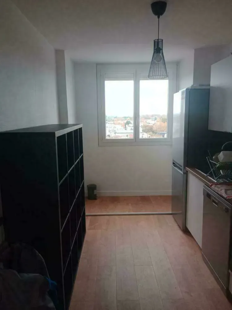 bordeaux-nord-cuisine-ouverte-sur-salon