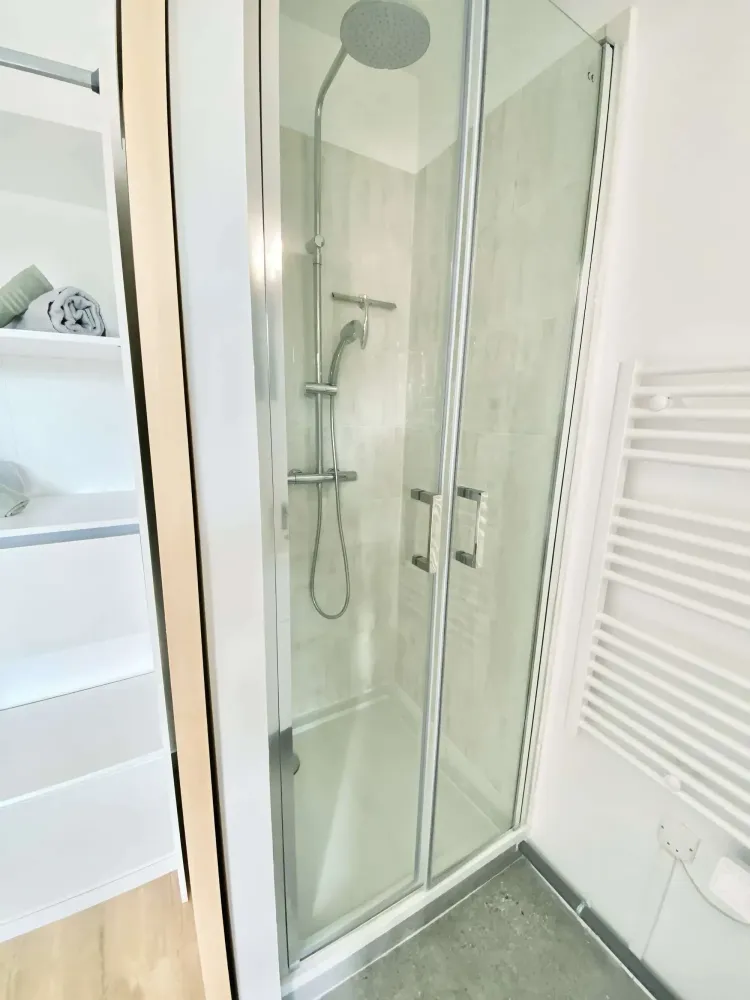 r1-chambre-amenagee-coloc-bordeaux