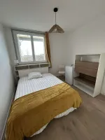 m1-chambre-sous-pente-colocation-bordeaux-nord.jpg