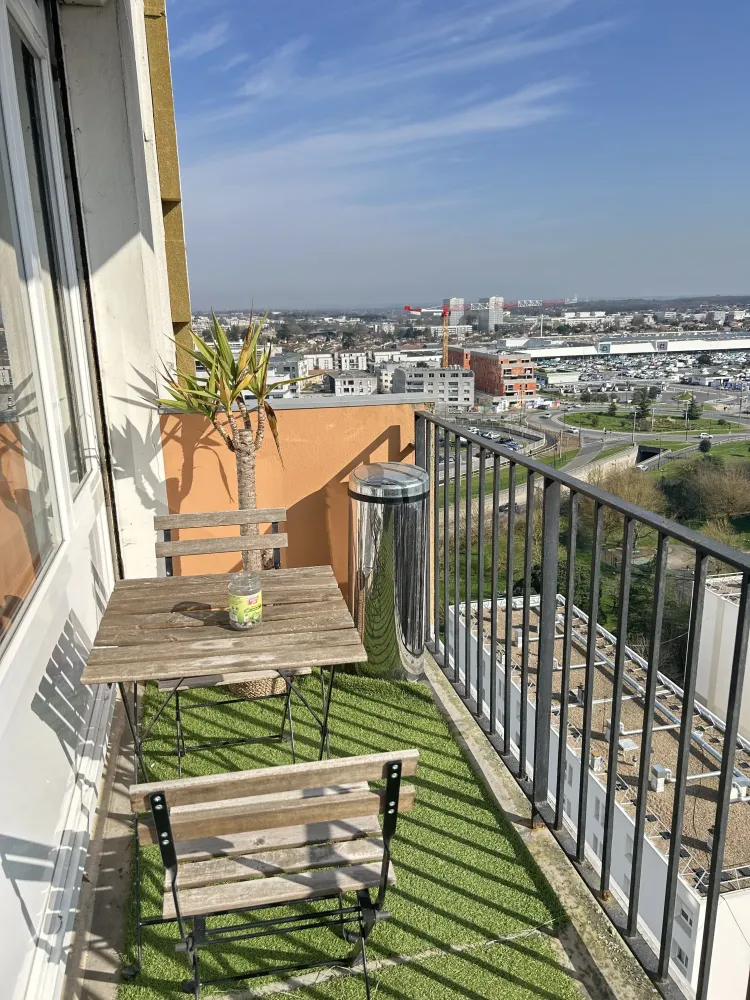 BALCON SOUS LE SOLEIL