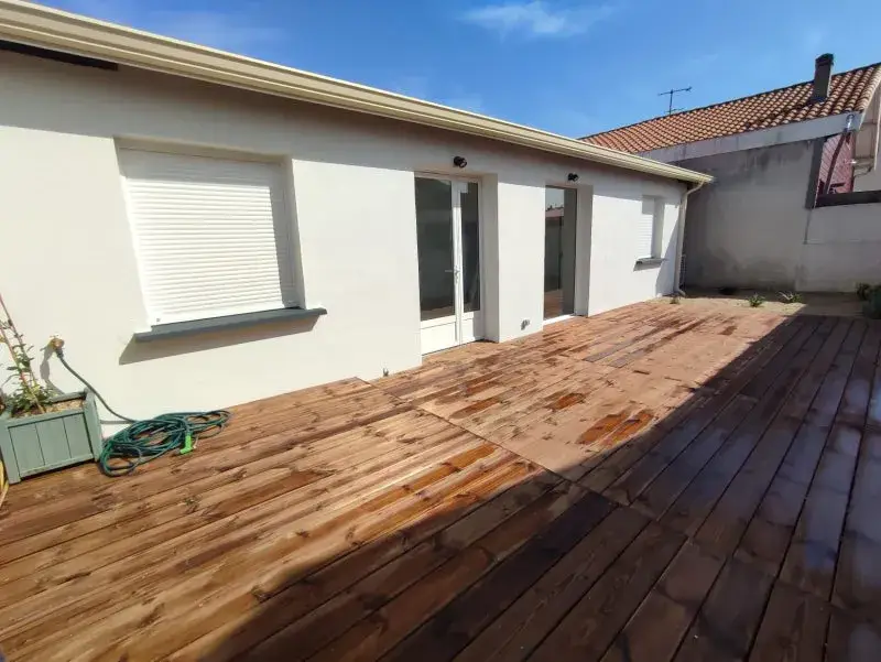 PESSAC - REF BR1– 5 CHAMBRES