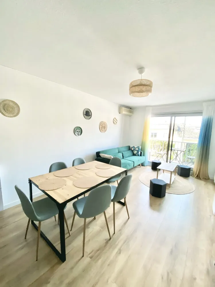 SALLE A MANGER