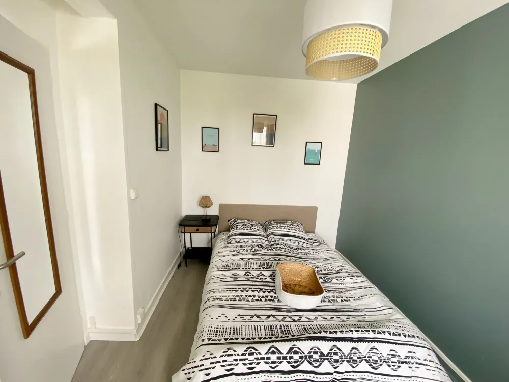 CHAMBRE 1